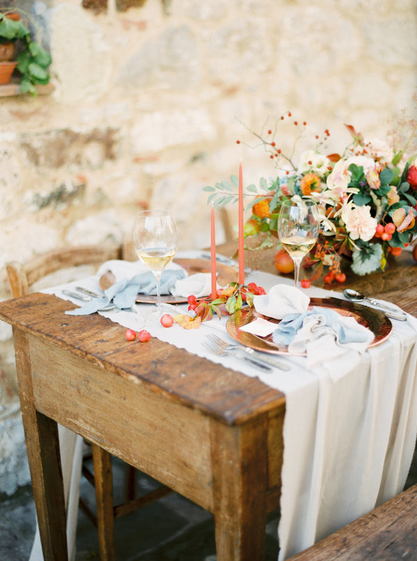 Featured: Earth Toned Styled Shoot in Italy