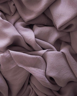 Silk Classic Textile in Mauve