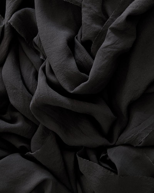 Silk Classic Textile in Charcoal