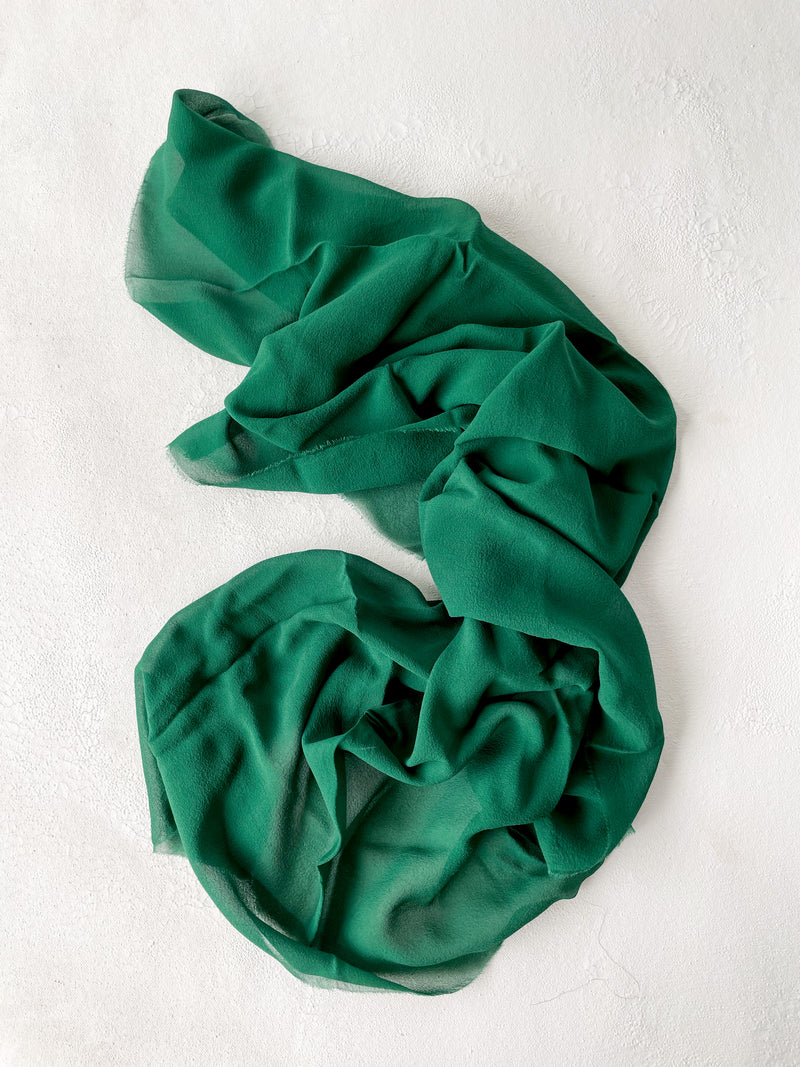 Emerald Green Silk Classic Styling Textile 378